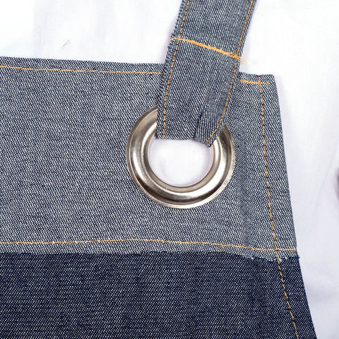 Delantal modelo Texas con peto y bolsillo de Pascuet